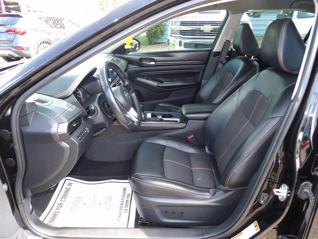 2019 Nissan Altima - $11,999