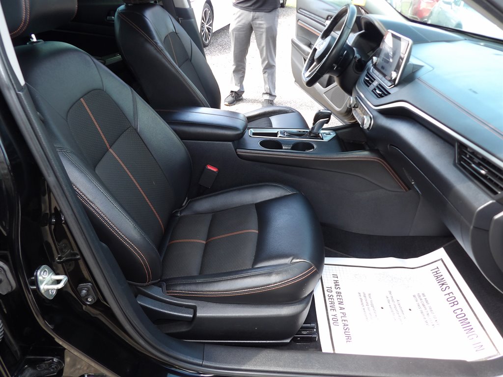 2019 Nissan Altima - $11,999
