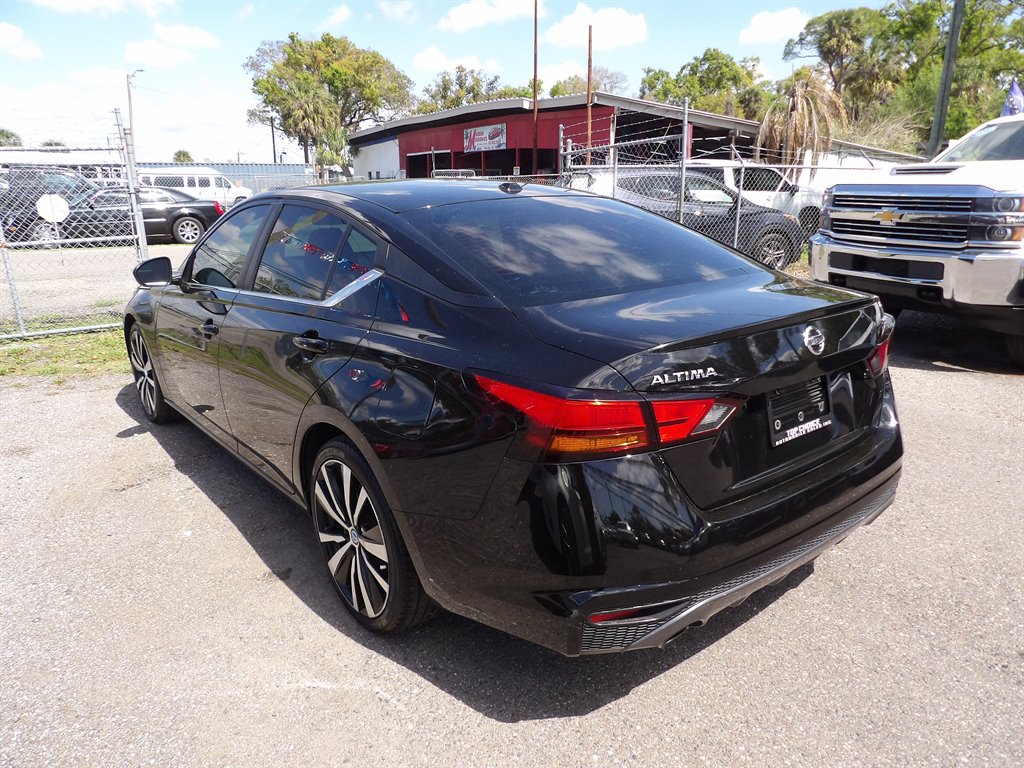 2019 Nissan Altima - $11,999