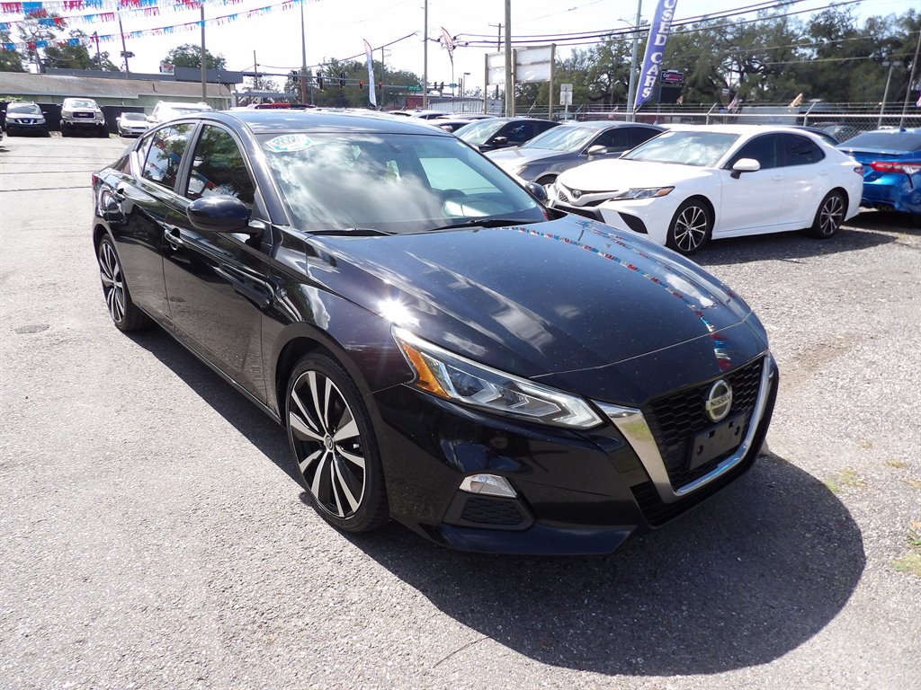 2019 Nissan Altima - $11,999