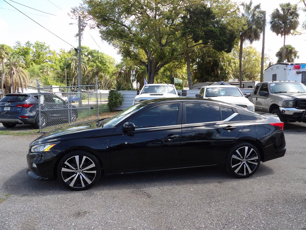 2019 Nissan Altima - $11,999