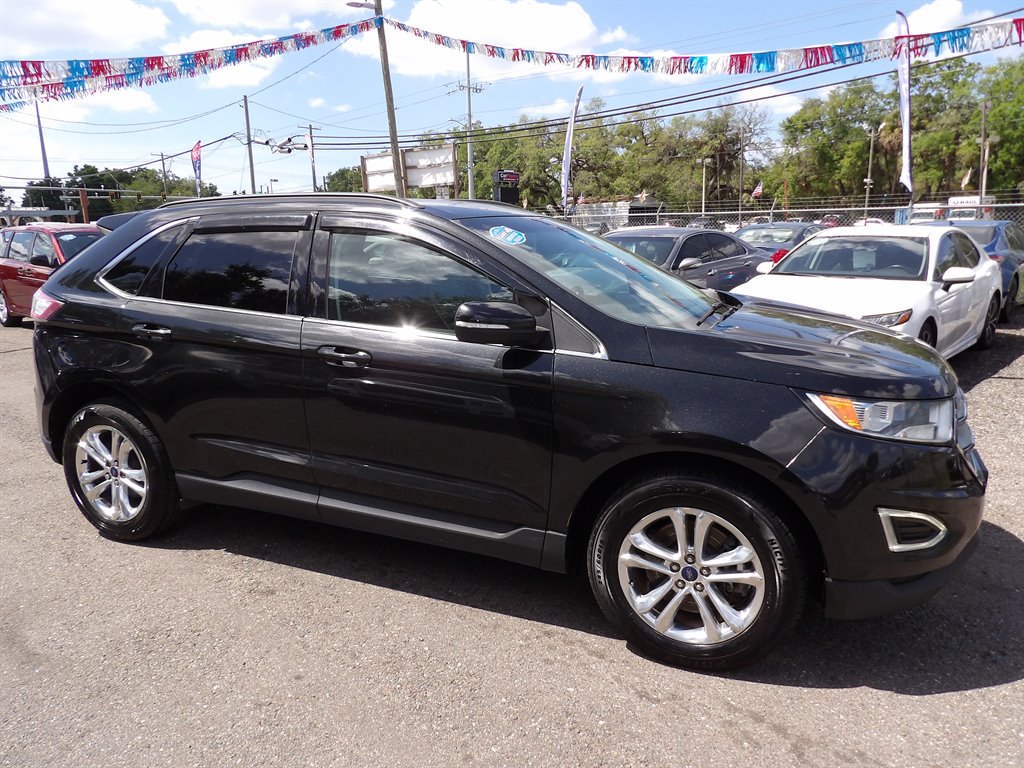 2015 Ford Edge - $8,500