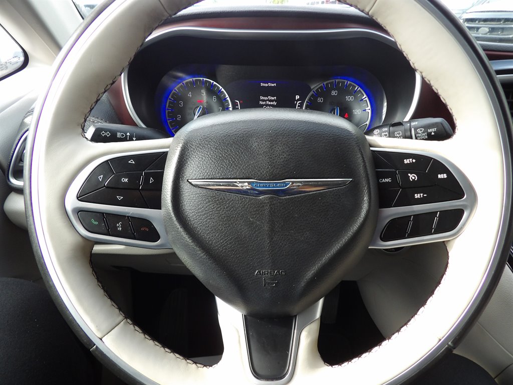 2020 Chrysler Pacifica - $15,999