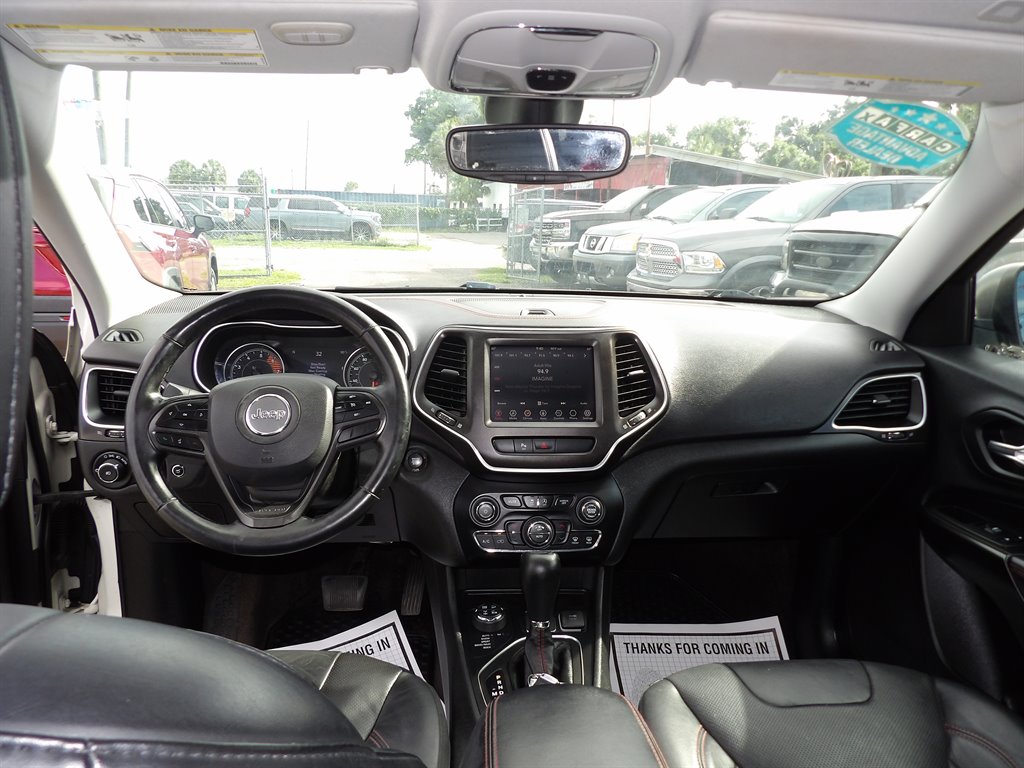 2019 Jeep Cherokee - $13,999