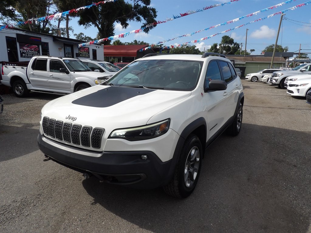 2019 Jeep Cherokee - $13,999