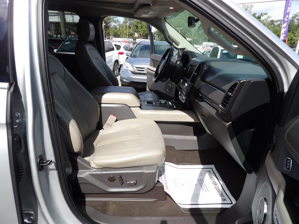 2019 Ford Expedition - $17,500