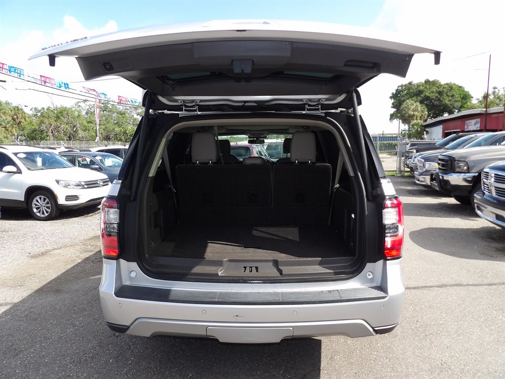 2019 Ford Expedition - $17,500