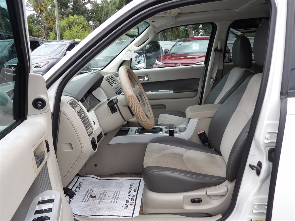 2009 Mercury Mariner - $5,500