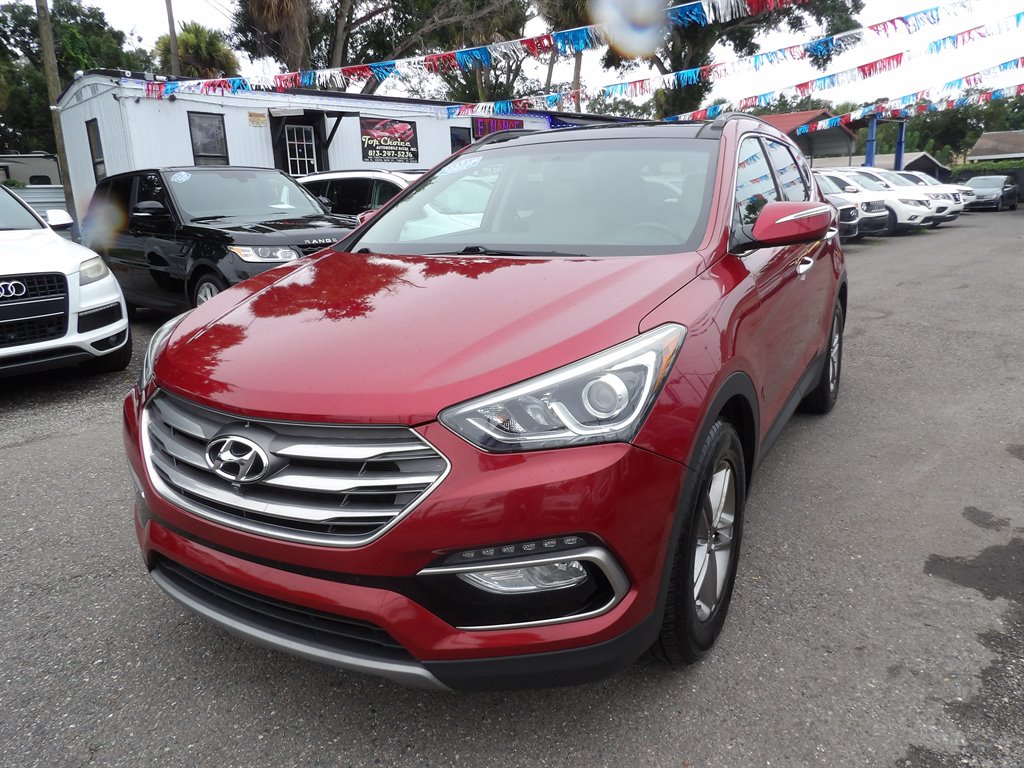 2017 Hyundai Santa Fe - $10,999