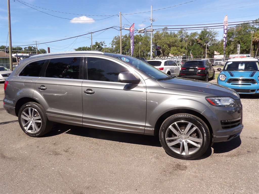 2015 Audi Q7 - $8,500