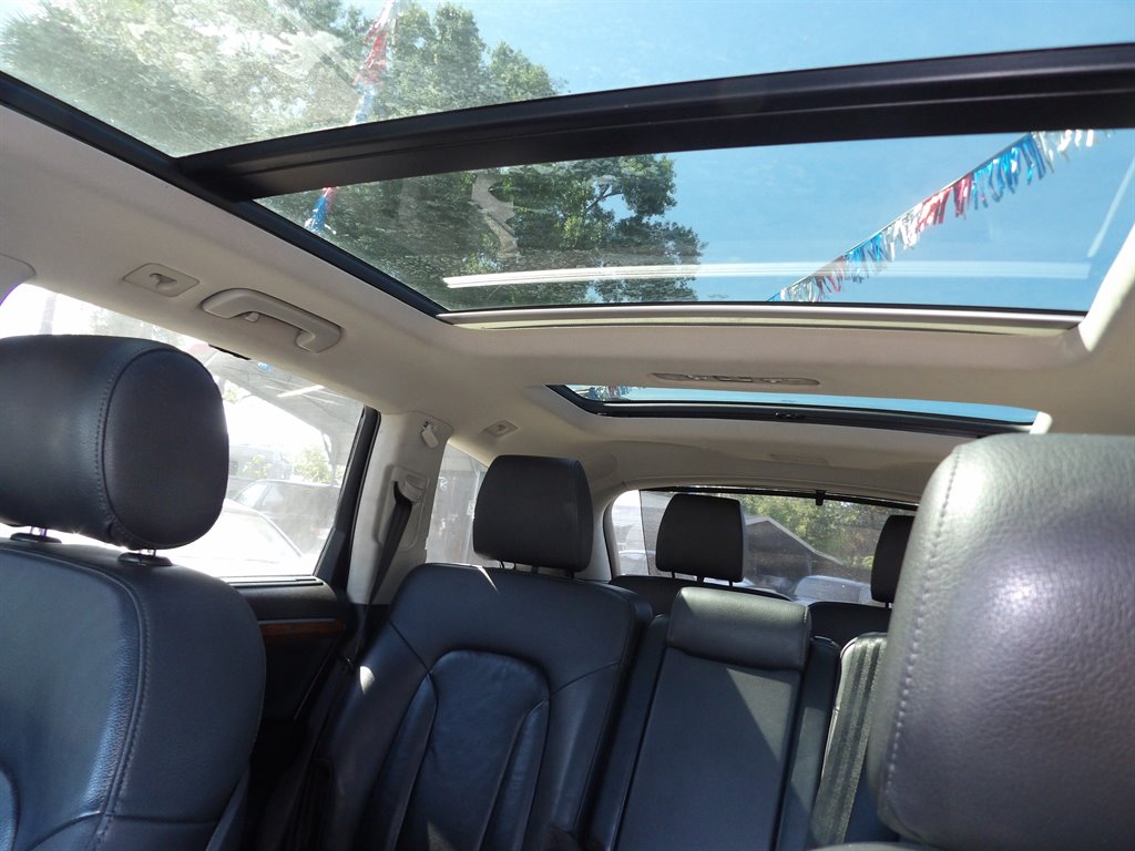 2015 Audi Q7 - $8,500
