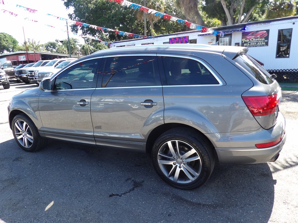 2015 Audi Q7 - $8,500