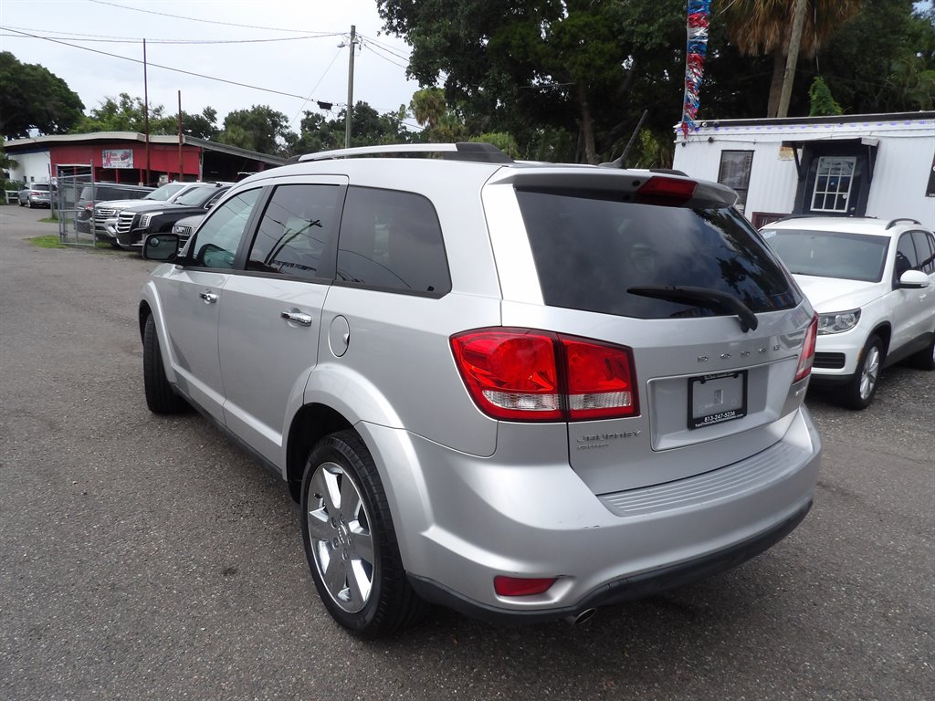 2012 Dodge Journey - $3,999