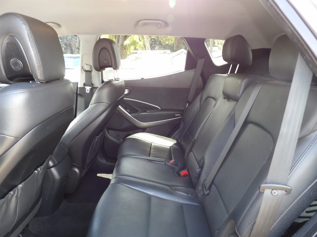 2016 Hyundai Santa Fe Sport - $9,999