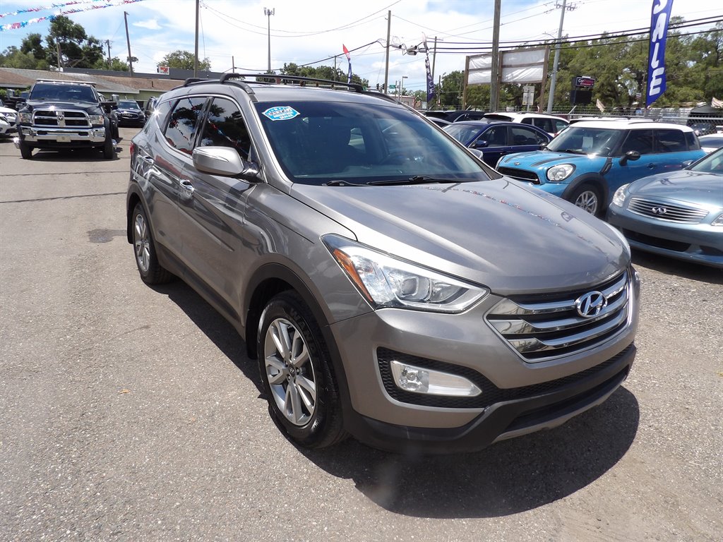 2016 Hyundai Santa Fe Sport - $9,999