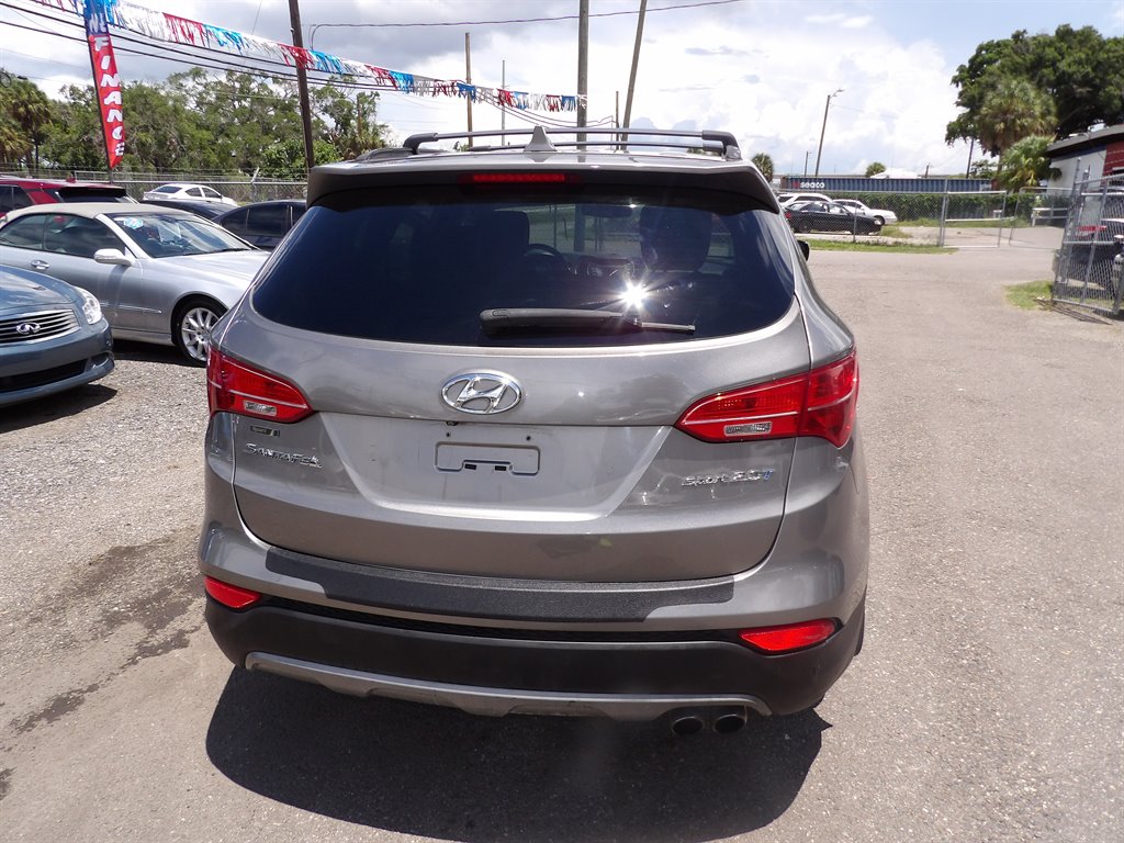 2016 Hyundai Santa Fe Sport - $9,999