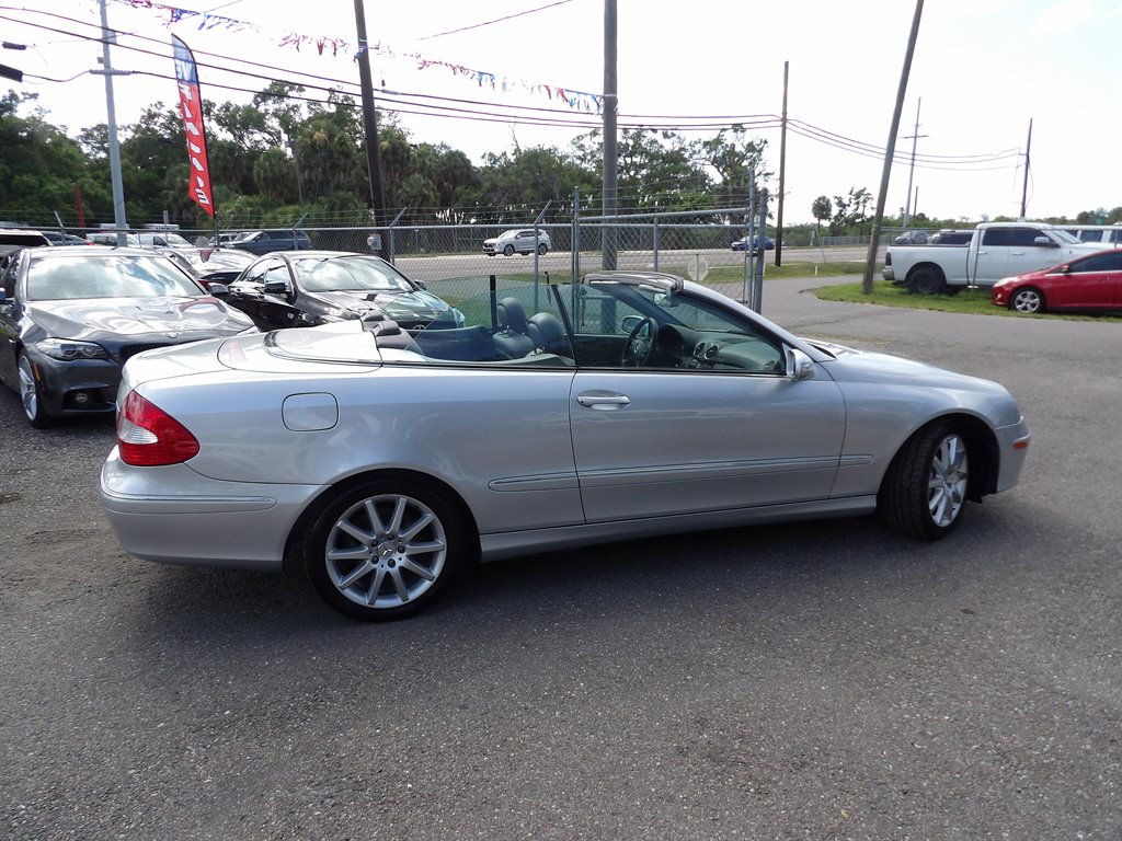2007 Mercedes-Benz CLK-Class - $8,999