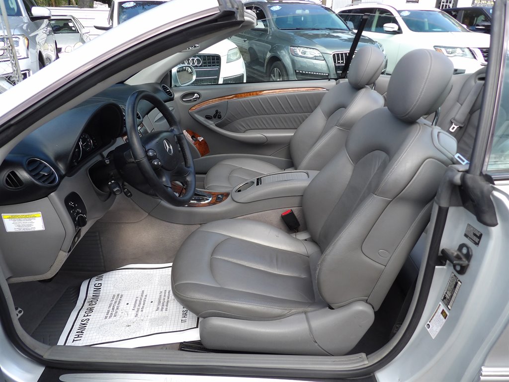 2007 Mercedes-Benz CLK-Class - $8,999