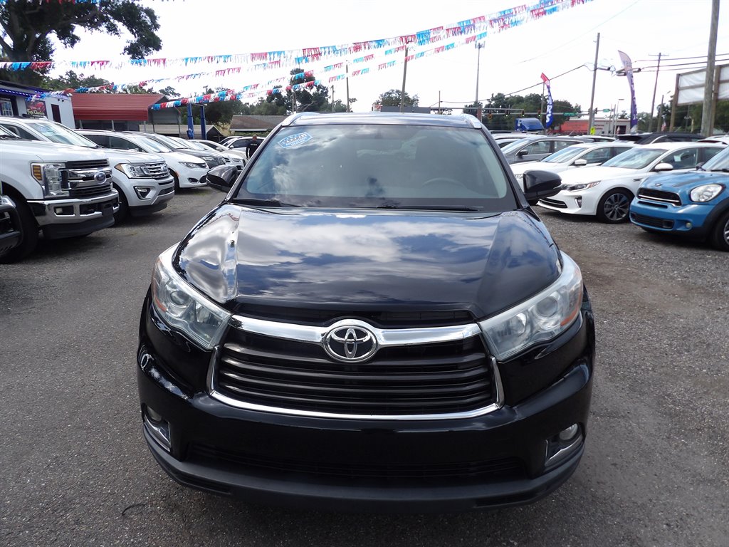2016 Toyota Highlander - $18,500