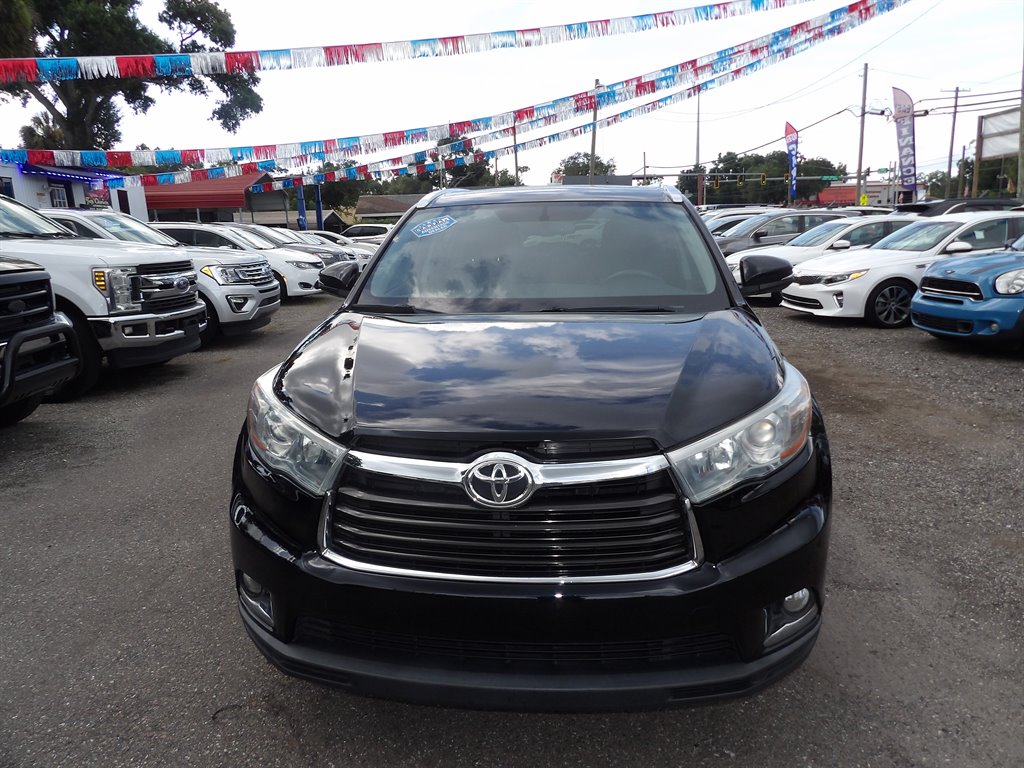 2016 Toyota Highlander - $18,500