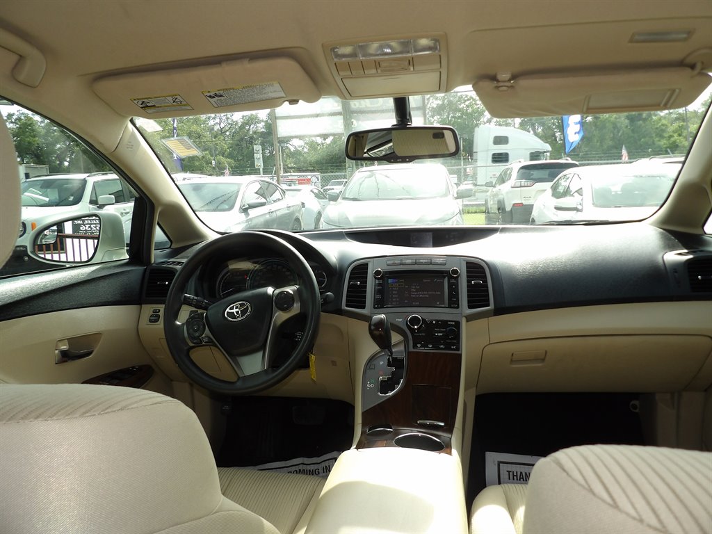 2013 Toyota Venza - $9,999