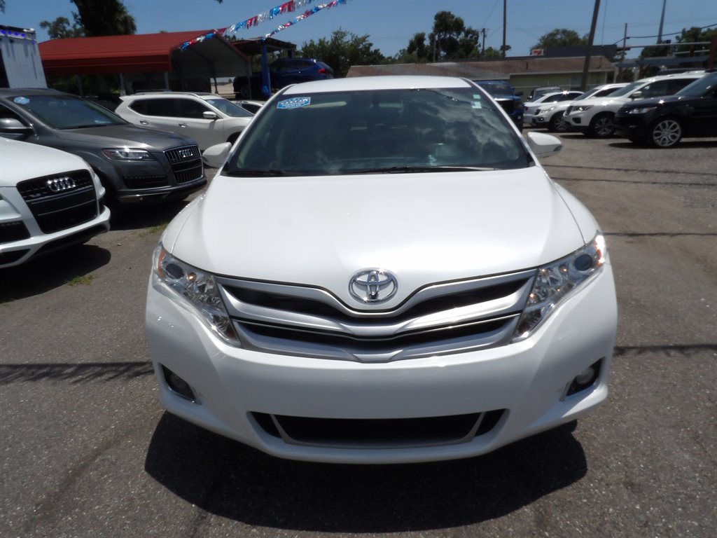 2013 Toyota Venza - $9,999