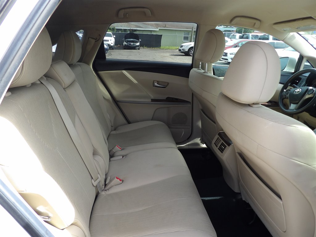 2013 Toyota Venza - $9,999