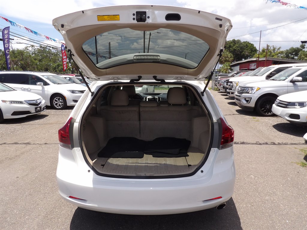 2013 Toyota Venza - $9,999