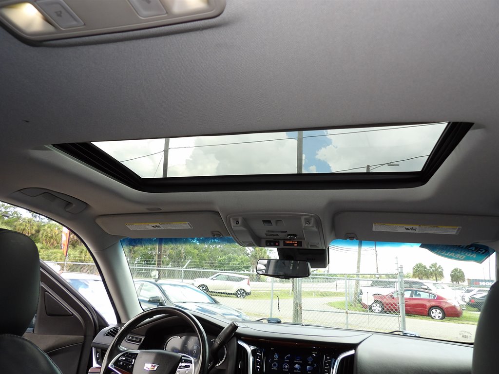 2019 Cadillac Escalade - $27,900