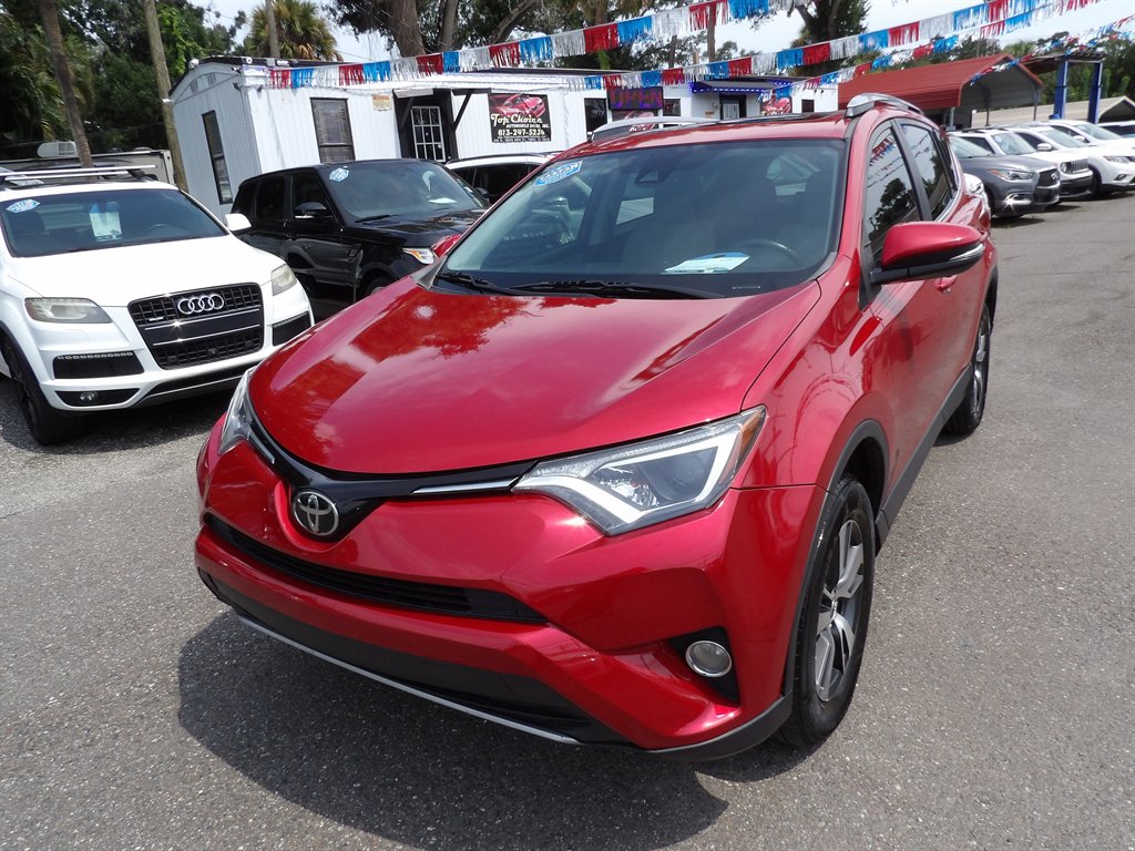 2017 Toyota RAV4 - $11,500