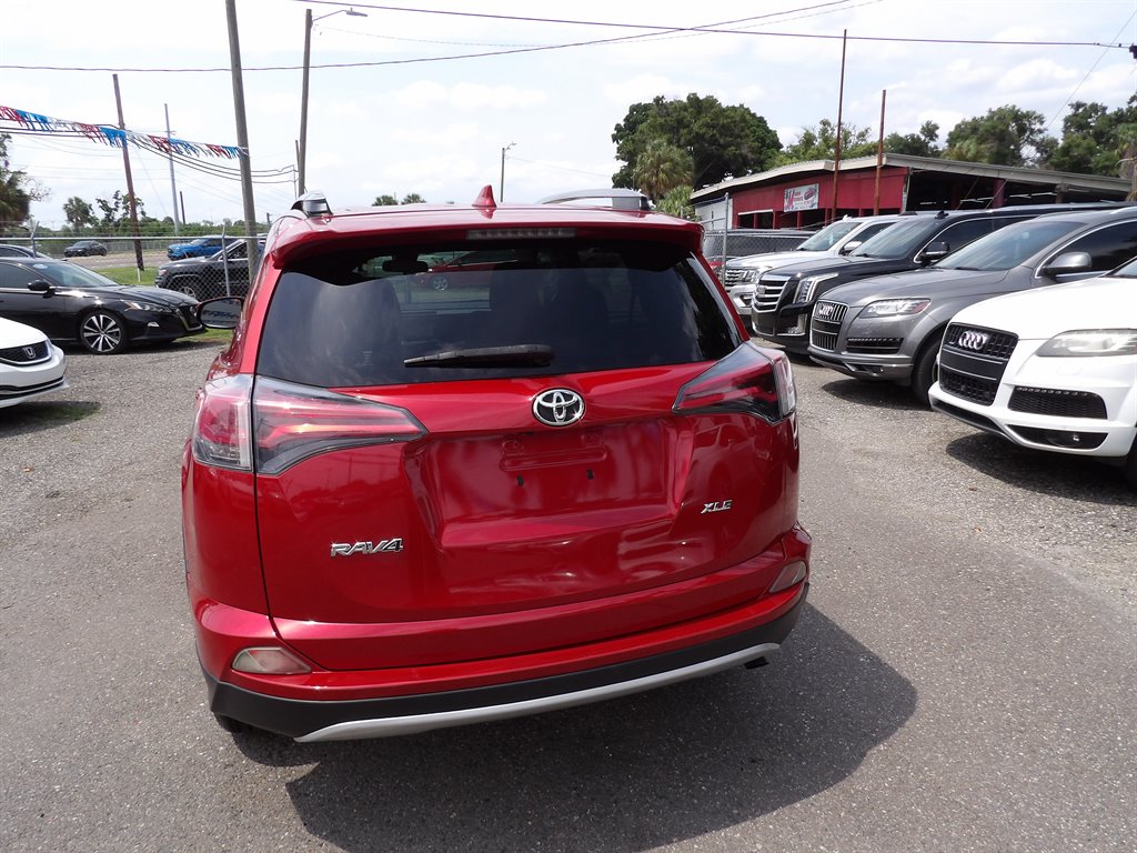 2017 Toyota RAV4 - $11,500