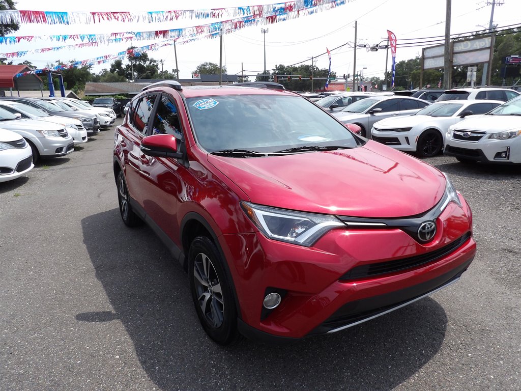 2017 Toyota RAV4 - $11,500