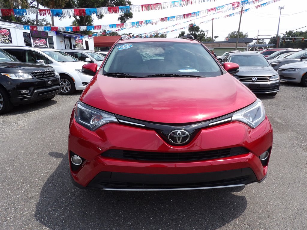 2017 Toyota RAV4 - $11,500