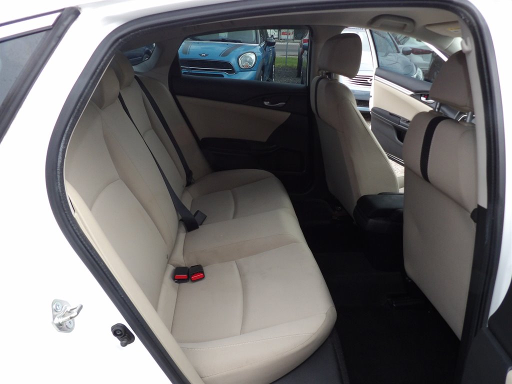 2016 Honda Civic - $12,500