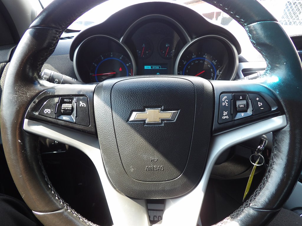 2015 Chevrolet Cruze - $5,000