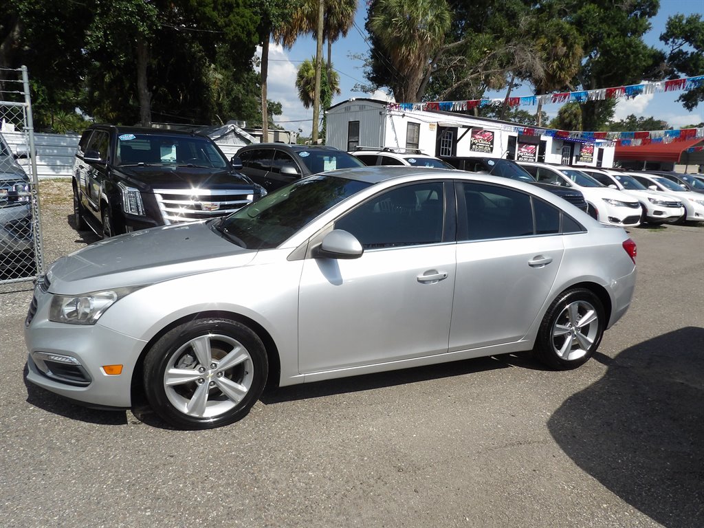 2015 Chevrolet Cruze - $5,000