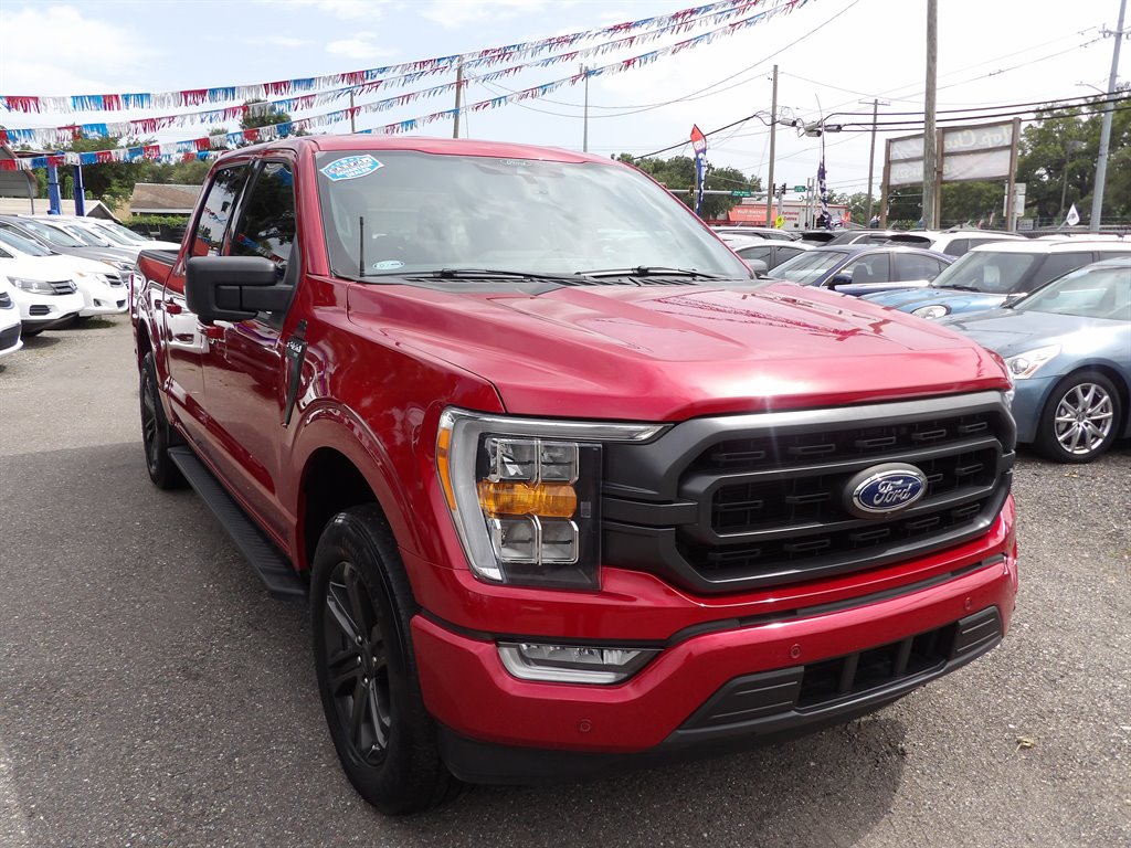 2022 Ford F-150 - $36,900
