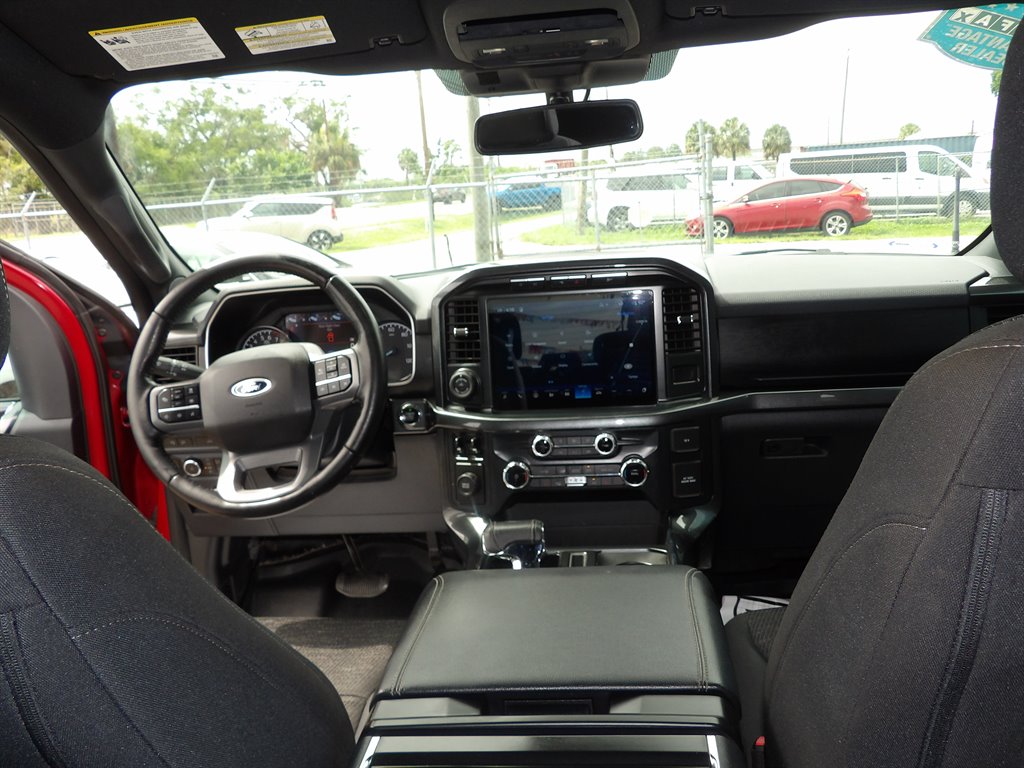 2022 Ford F-150 - $36,900