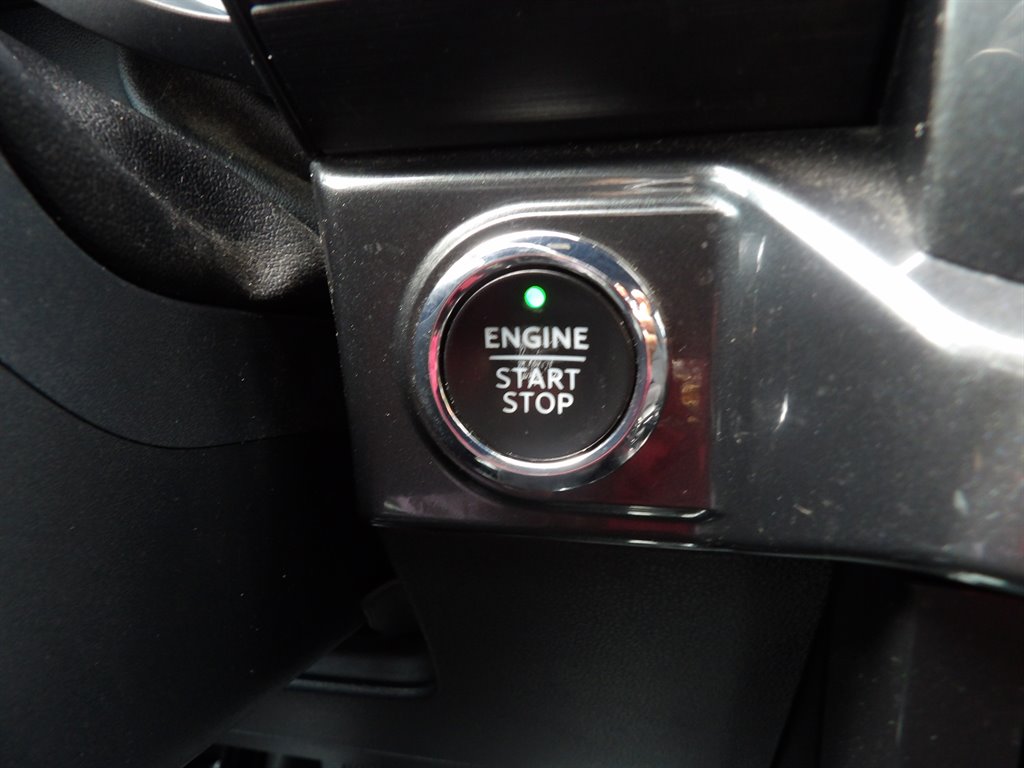 2022 Ford F-150 - $36,900