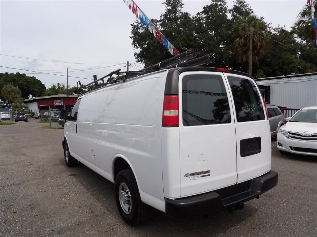 2016 Chevrolet Express - $10,500