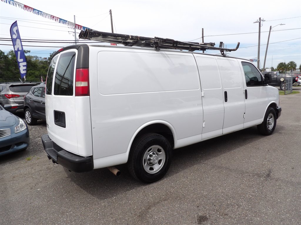 2016 Chevrolet Express - $10,500