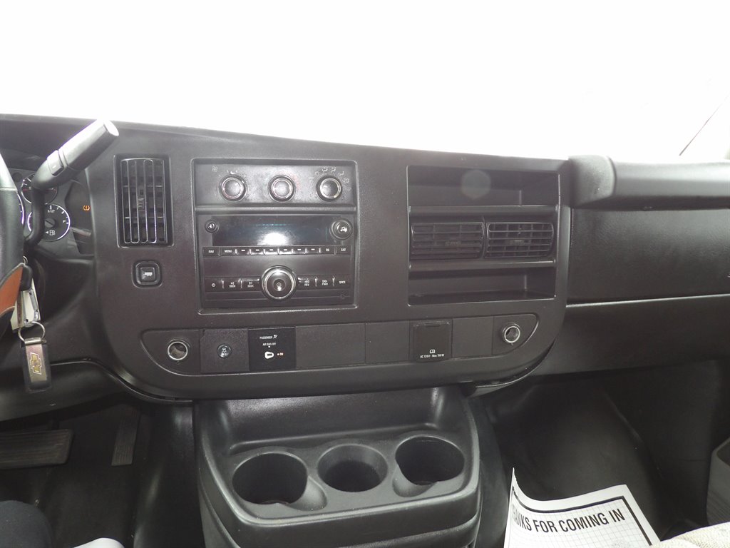 2016 Chevrolet Express - $10,500
