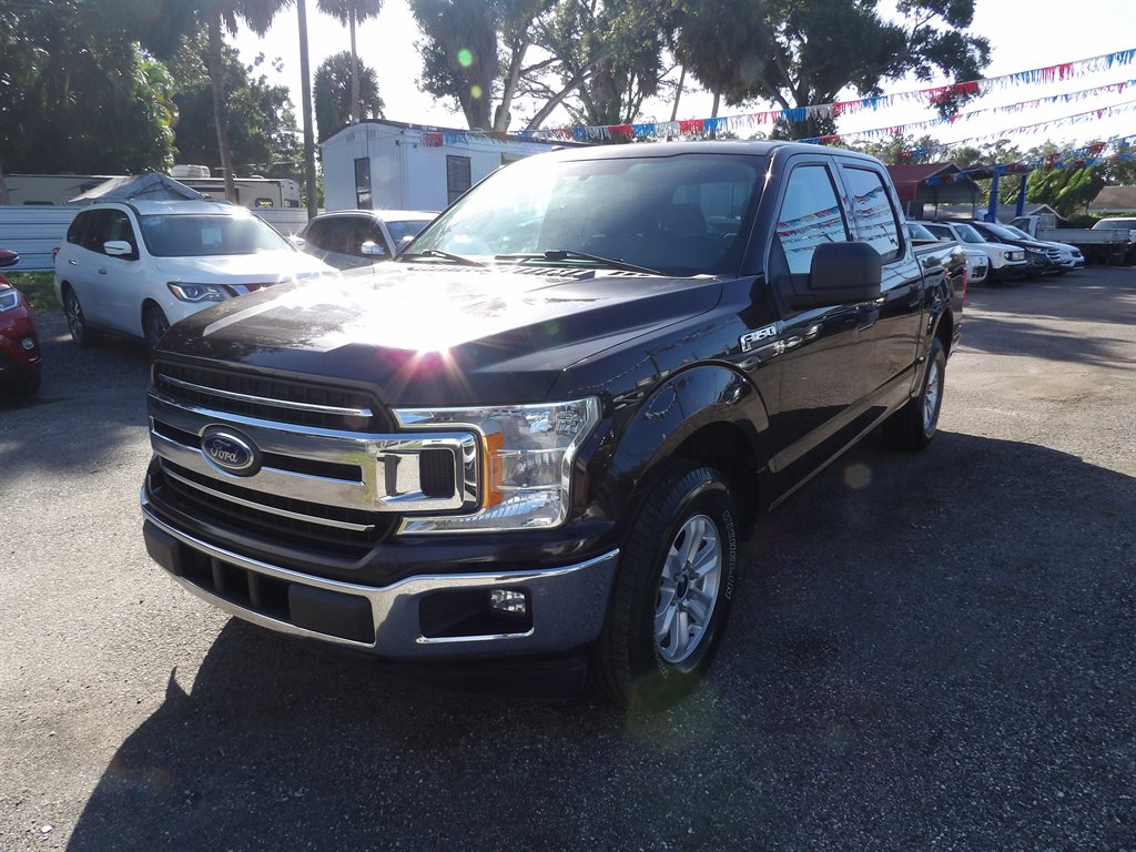 2018 Ford F-150 - $16,999