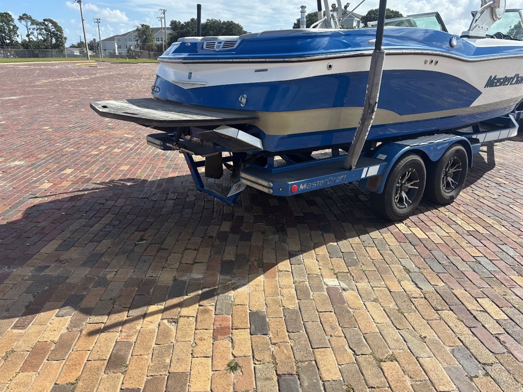 2014 MASTERCRAFT X30 - $59,900
