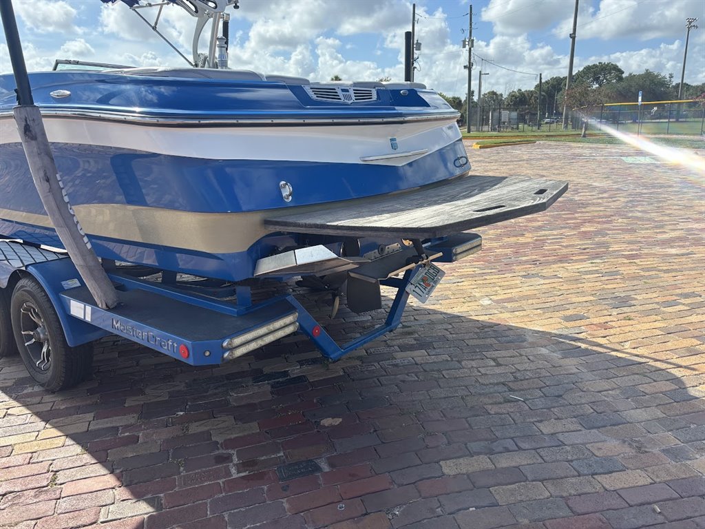 2014 MASTERCRAFT X30 - $59,900