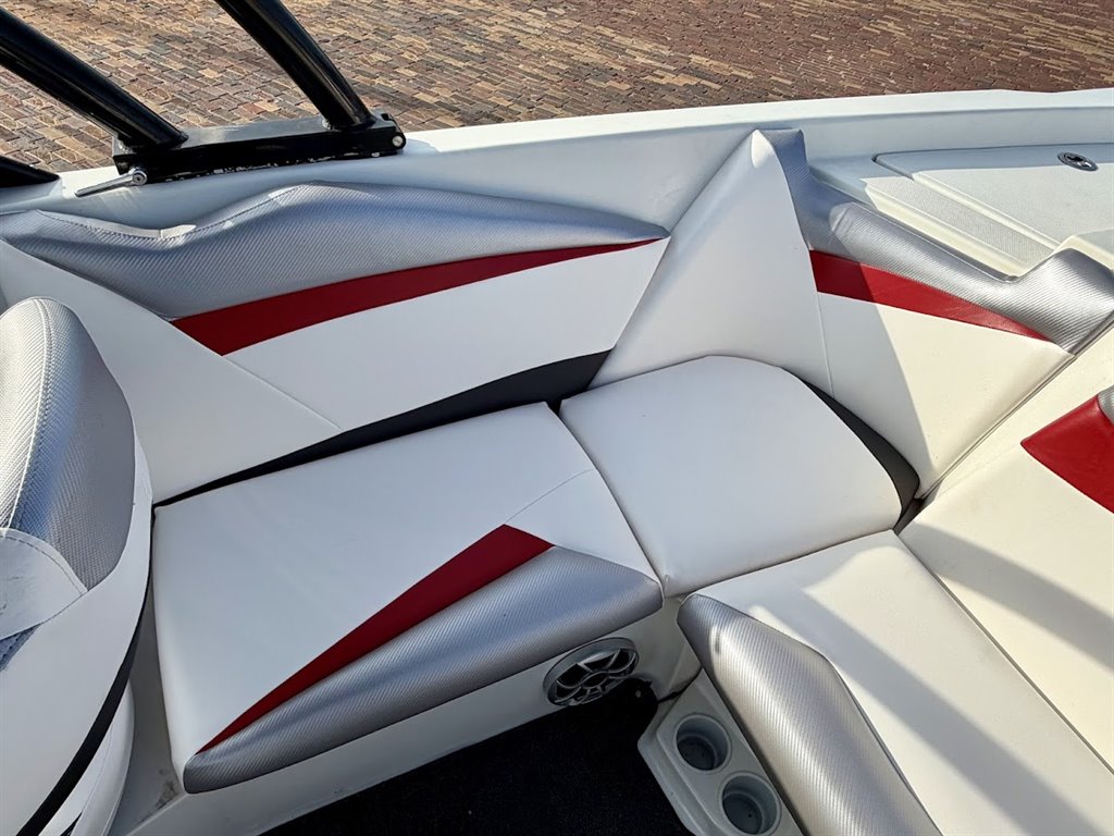 2012 Tige R20 - $29,495