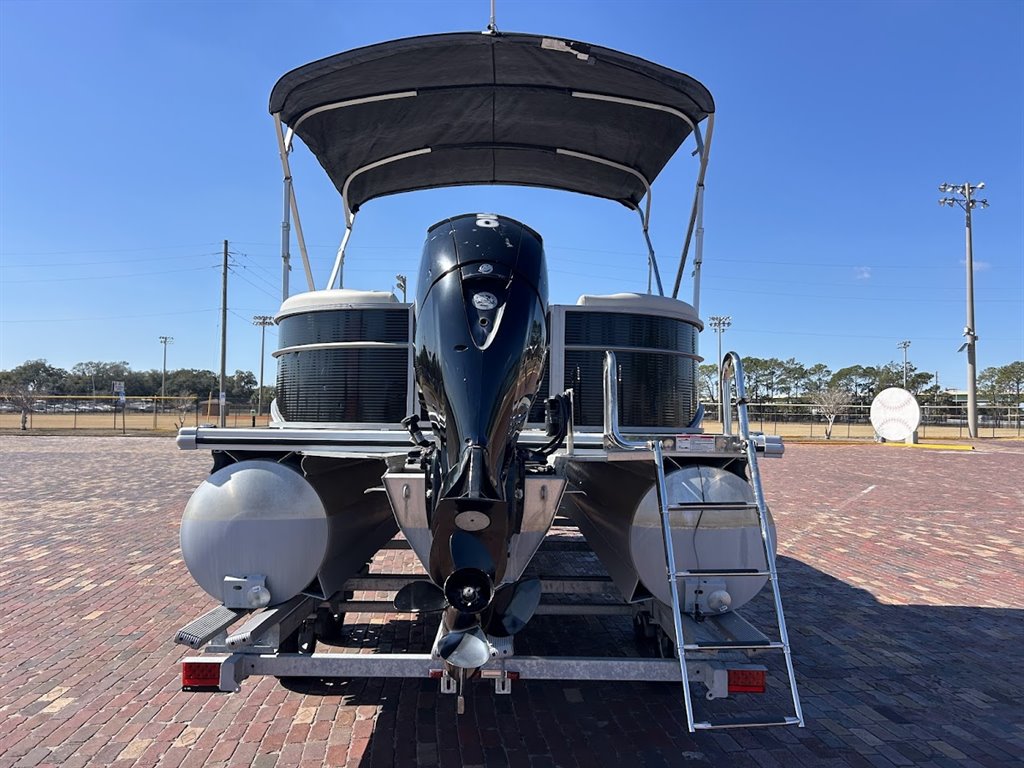 2023 Cypress CAY SEA Breeze 232 - $27,750