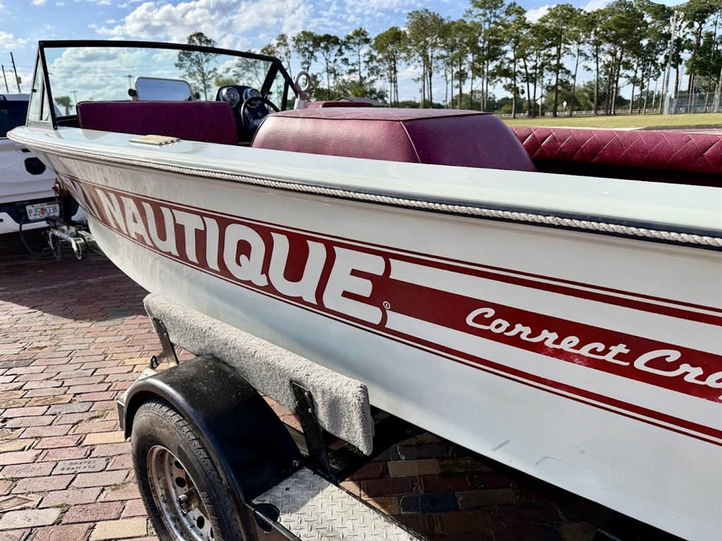 1981 Nautique SKI Nautique - $5,900