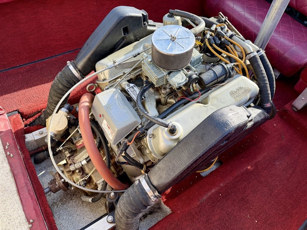 1981 Nautique SKI Nautique - $5,900
