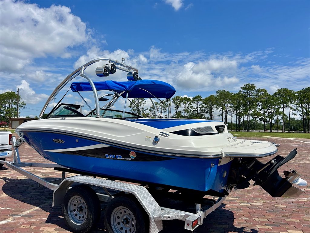 2013 SEA RAY  190 Sport - $17,995